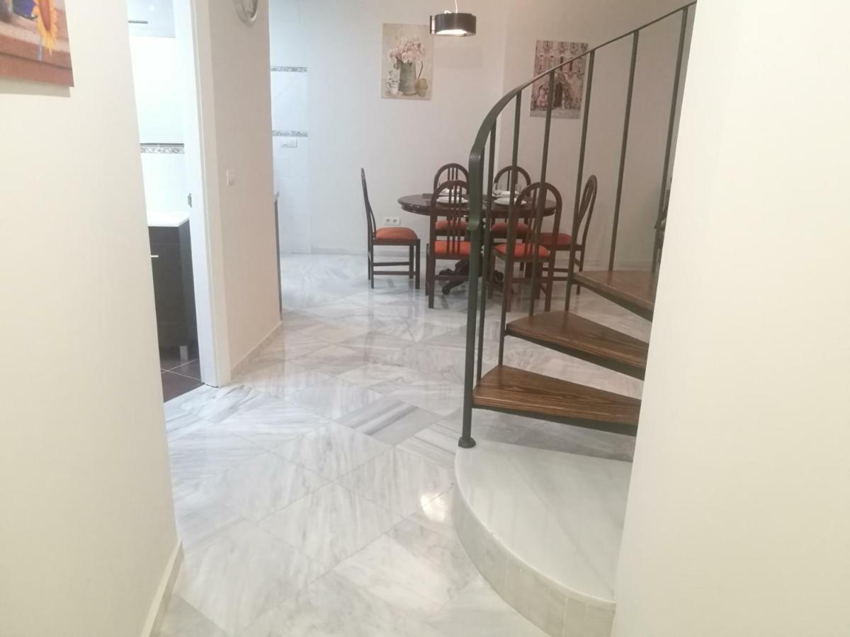 Apartamentos Edificio Vicente Málaga Kültér fotó