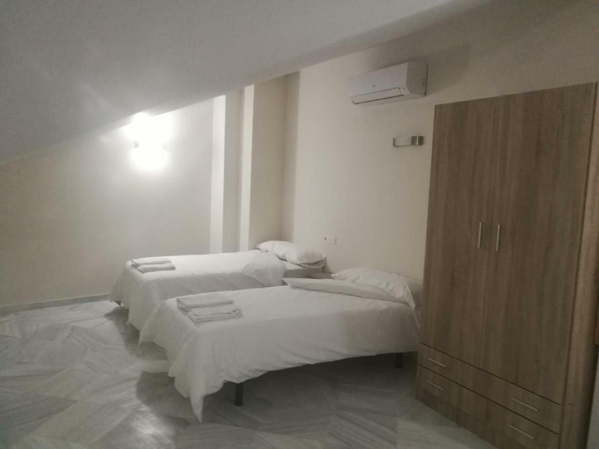 Apartamentos Edificio Vicente Málaga Kültér fotó