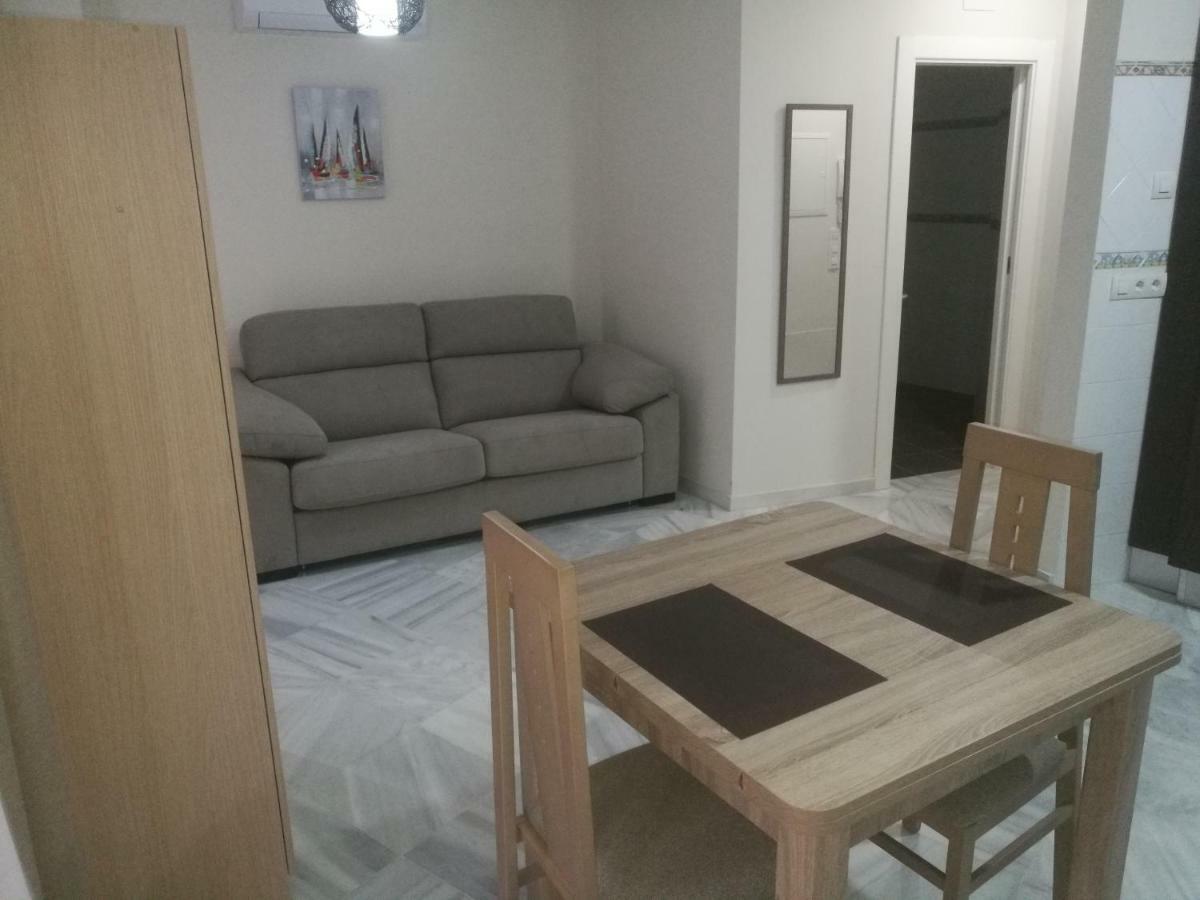 Apartamentos Edificio Vicente Málaga Kültér fotó