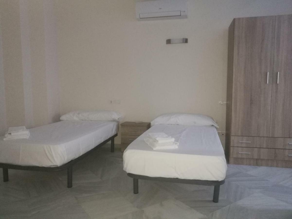Apartamentos Edificio Vicente Málaga Kültér fotó