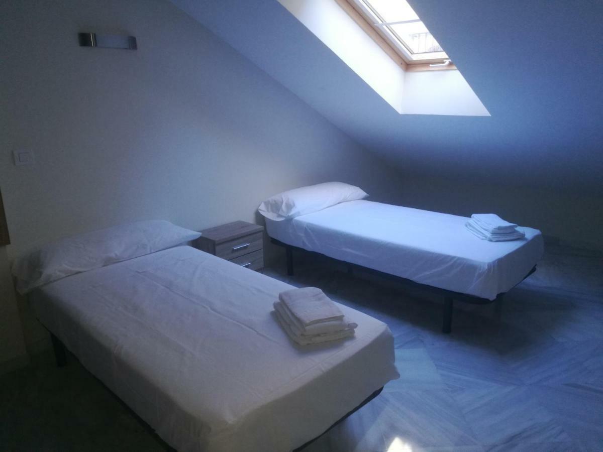 Apartamentos Edificio Vicente Málaga Kültér fotó